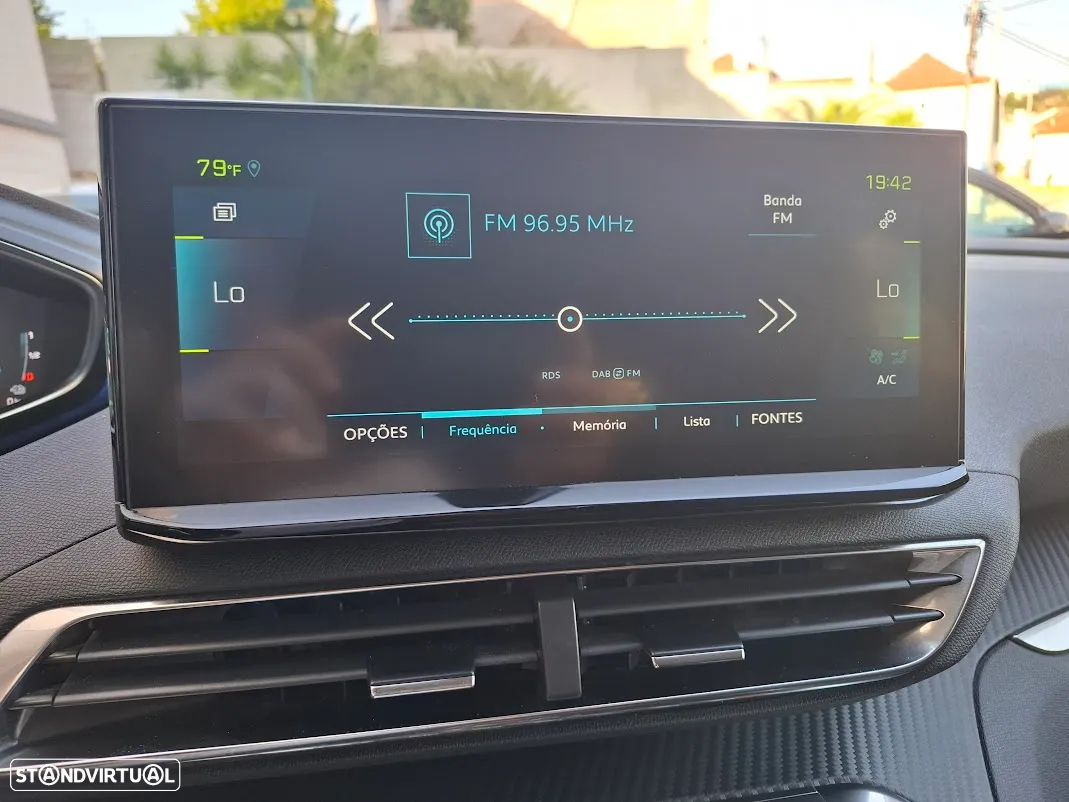 Peugeot 3008 1.6 Hybrid Allure Pack e-EAT8 - 11
