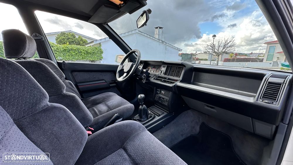 Renault 21 2.0 Turbo - 18