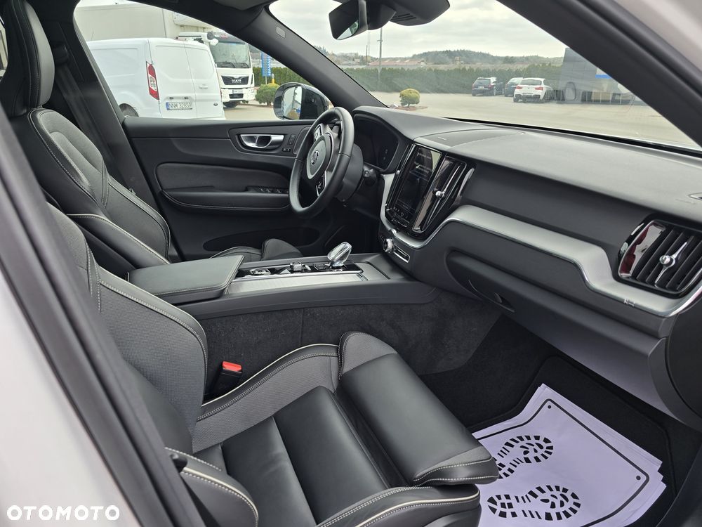 Volvo XC 60 - 6