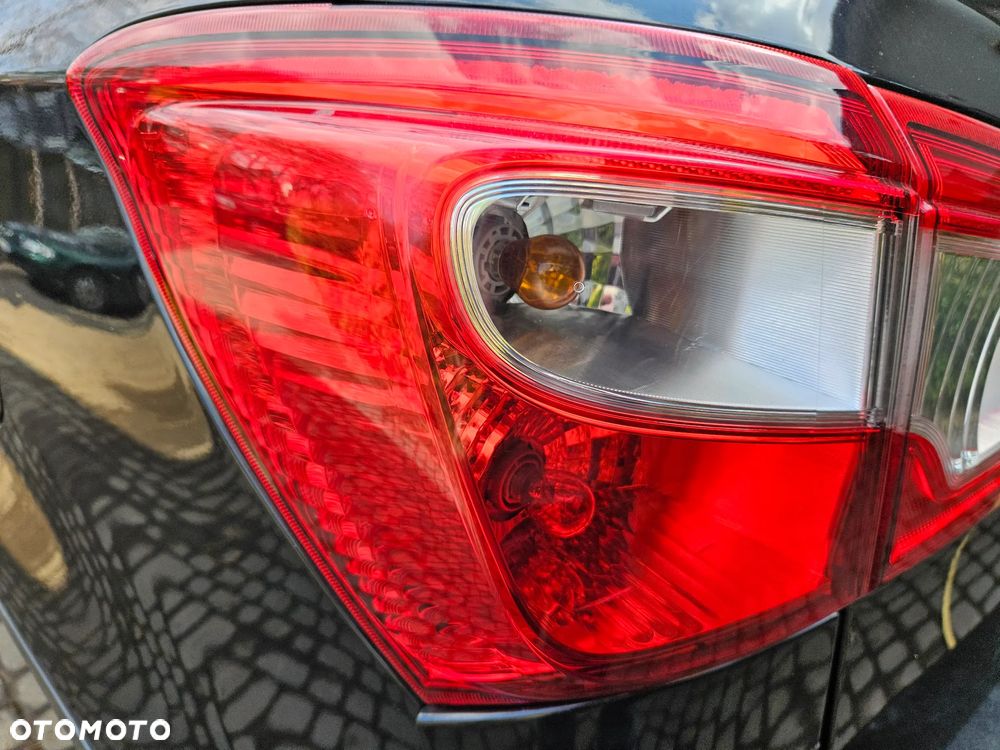 Suzuki SX4 S-Cross lampa tył tylna prawa - 2