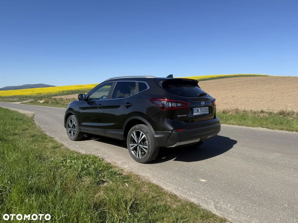 Nissan Qashqai 1.3 DIG-T N-Connecta - 4