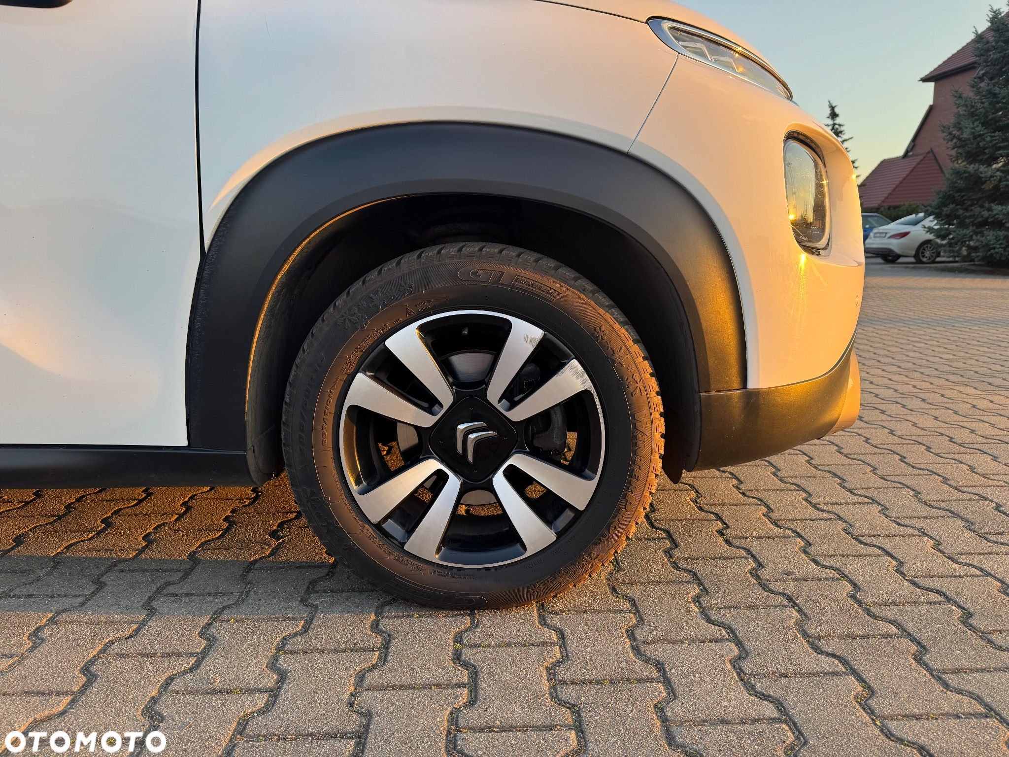 Citroën C3 Aircross 1.2 PureTech Feel S&S EAT6 - 9