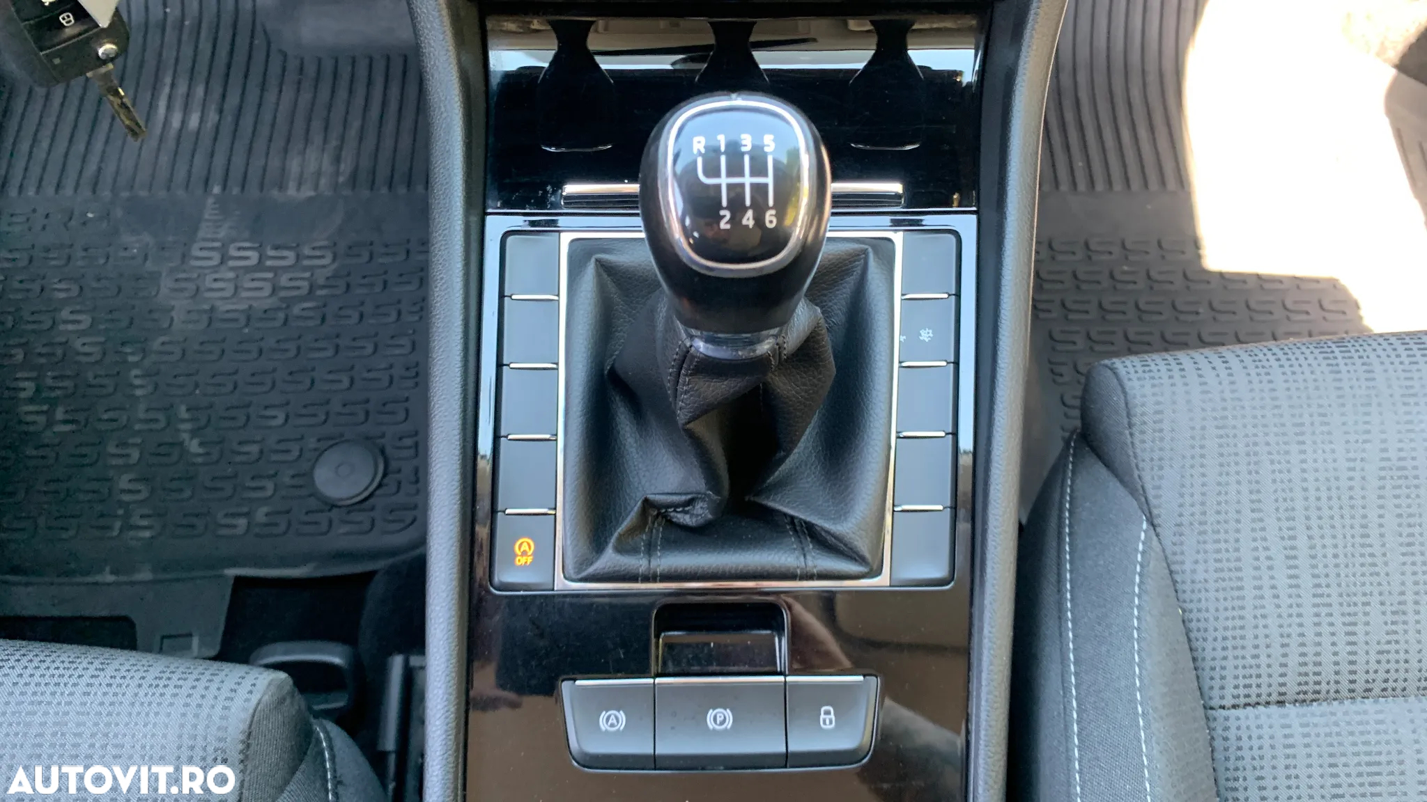 Skoda Superb 1.4 TSI Ambition - 24