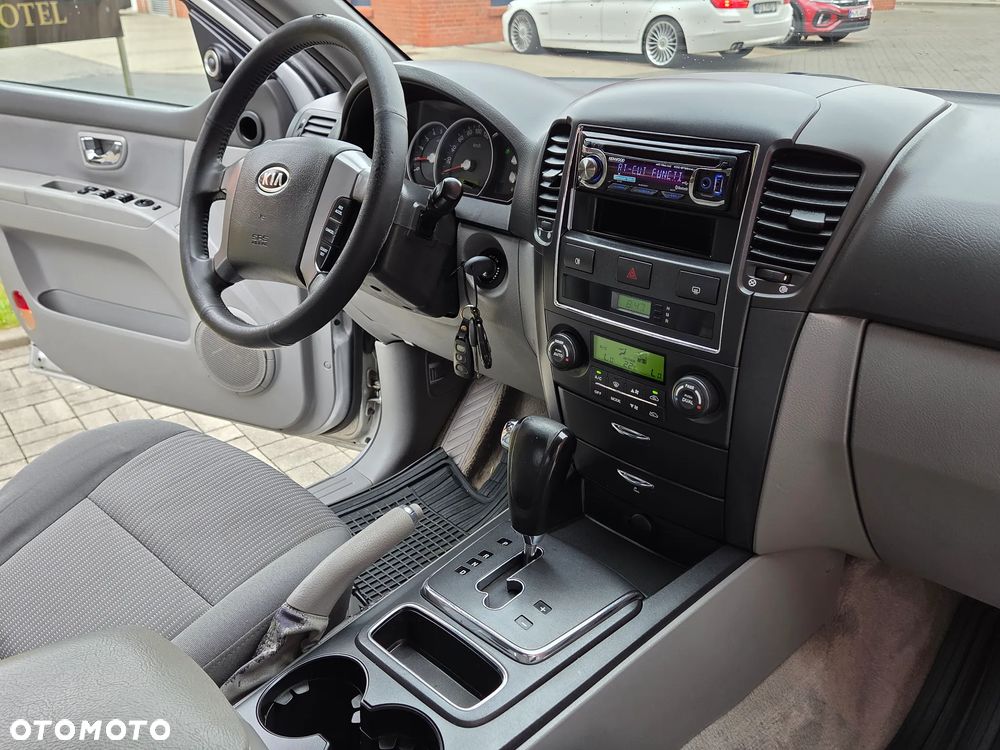 Kia Sorento 2.5 CRDi VGT EX - 23