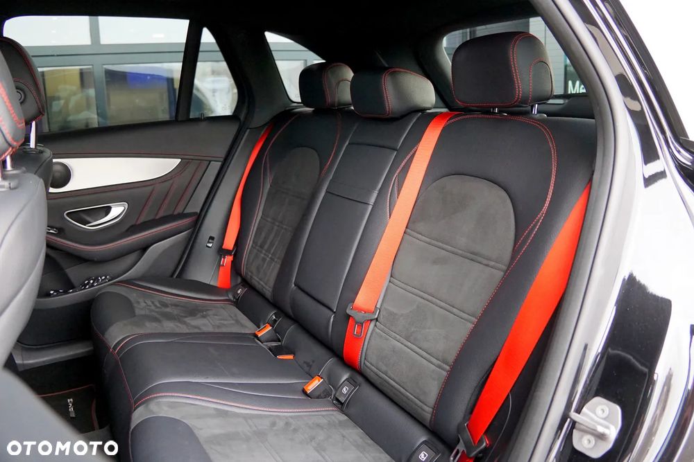 Mercedes-Benz GLC AMG 43 4Matic 9G-TRONIC - 20