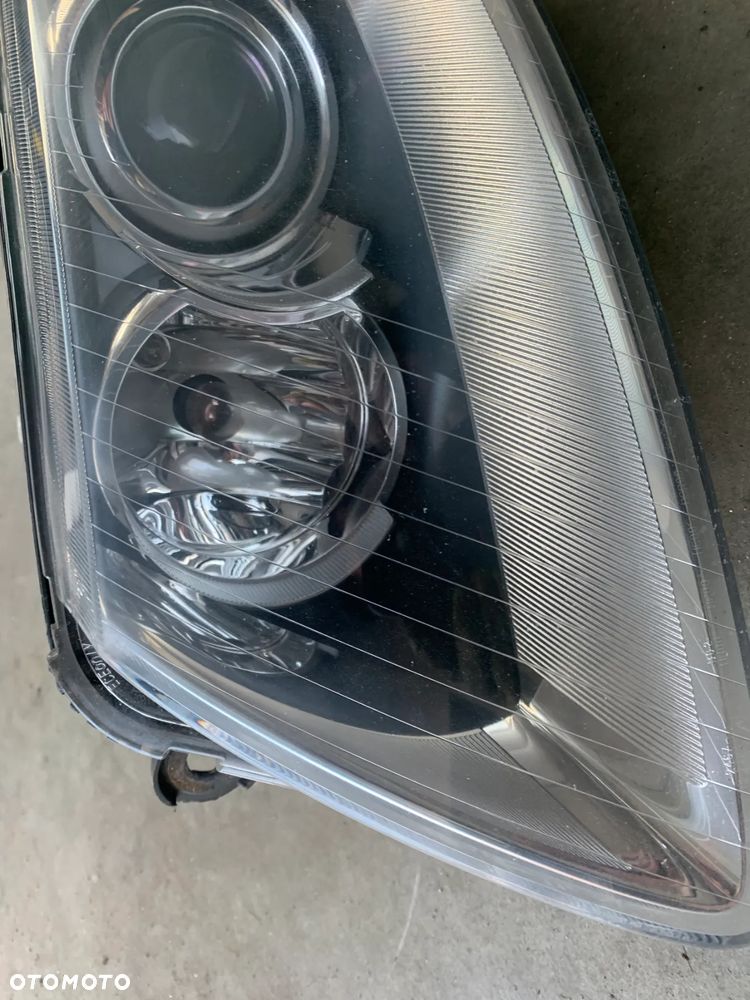 lampa przód lewa ksenon xenon skrętna A6 C6 - 5