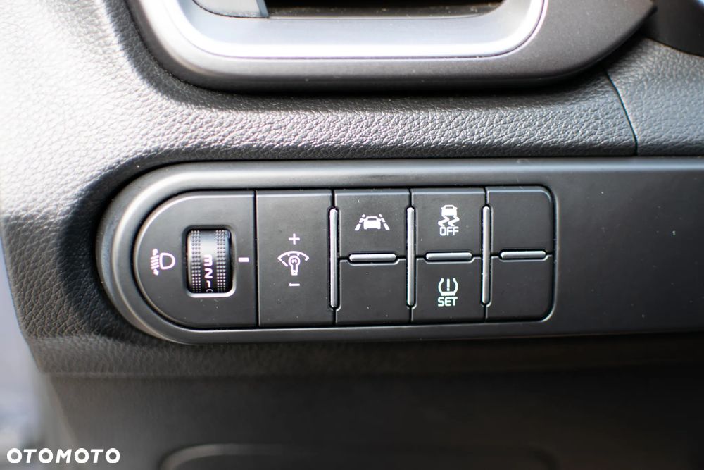 Kia Ceed - 15