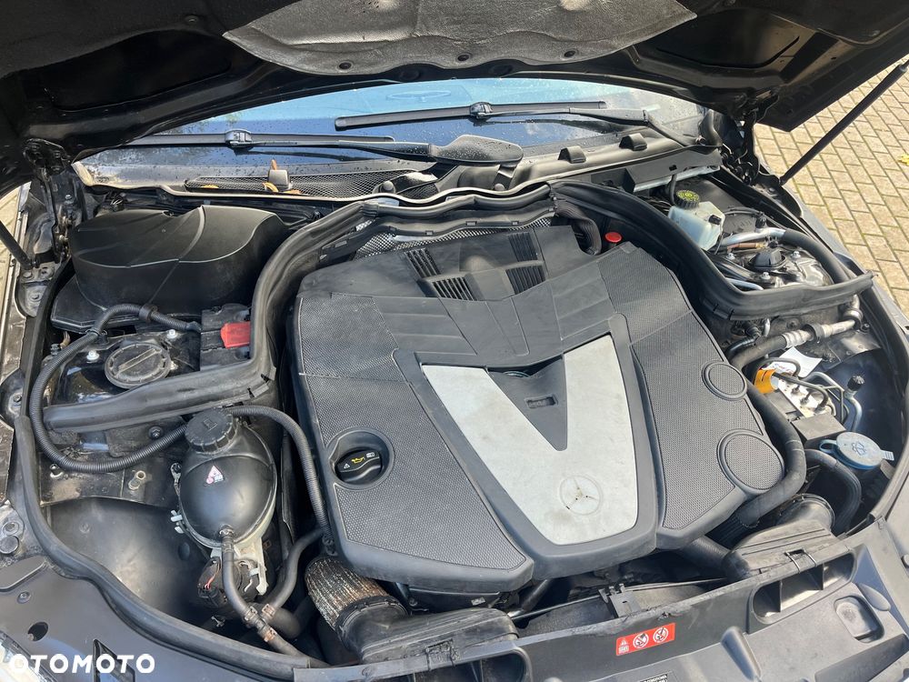 Mercedes-Benz Klasa C 320 CDI DPF 7G-TRONIC Elegance - 7