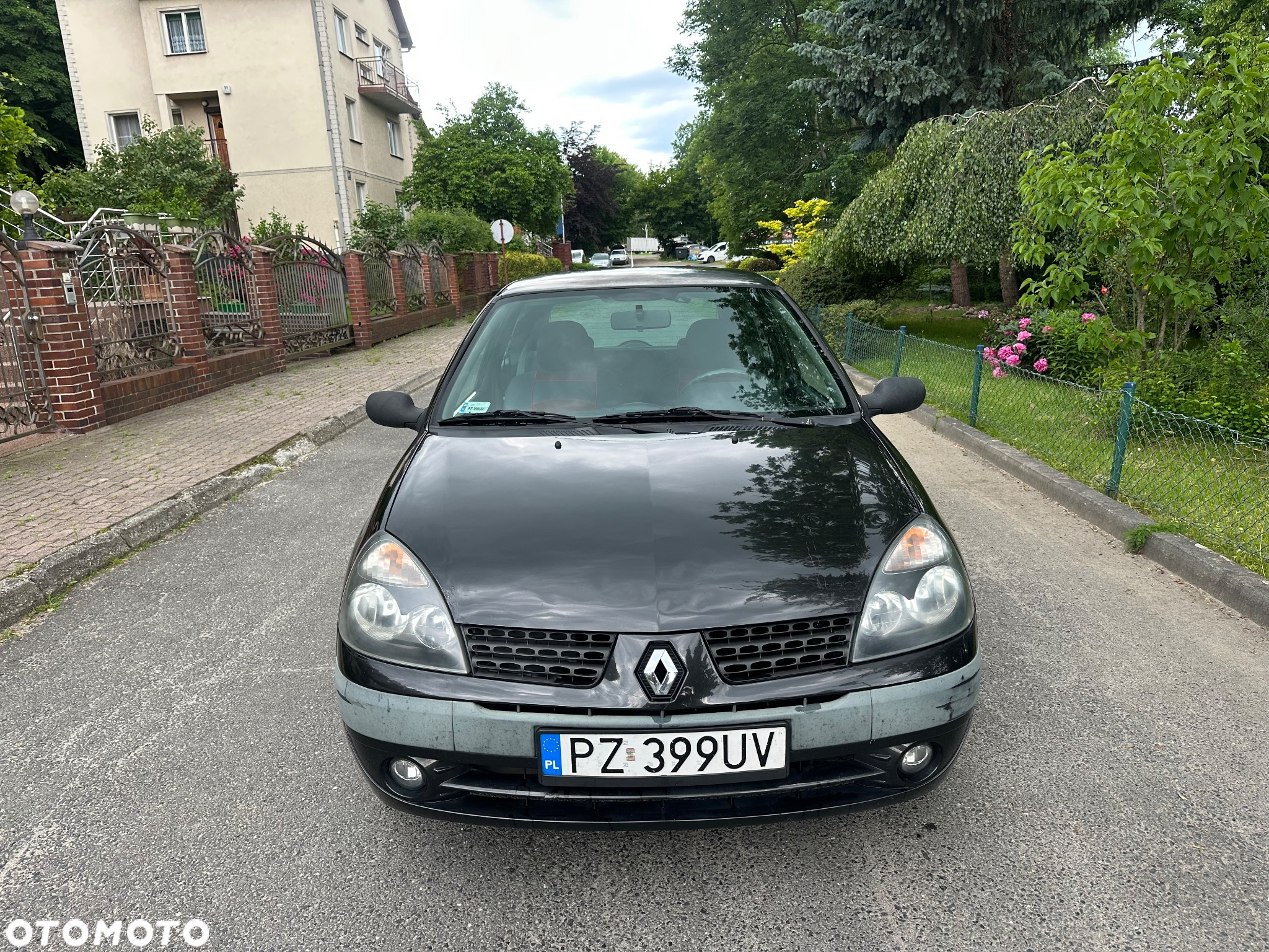 Renault Clio - 2