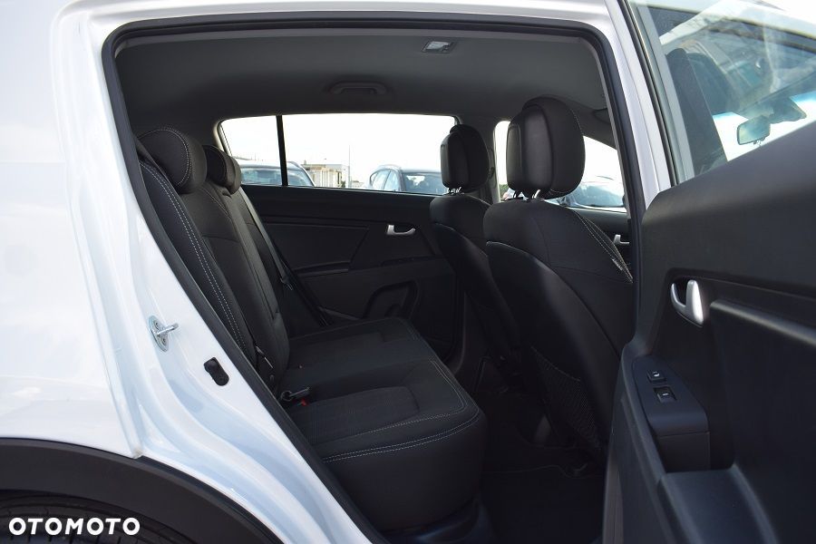Kia Sportage 1.6 GDI L 2WD - 9