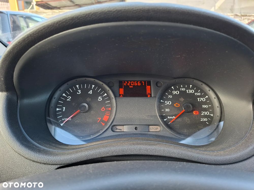 Renault Clio 1.2 16V Alize - 11