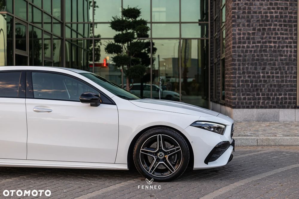Mercedes-Benz Klasa A 220 4-Matic AMG Line 8G-DCT - 15