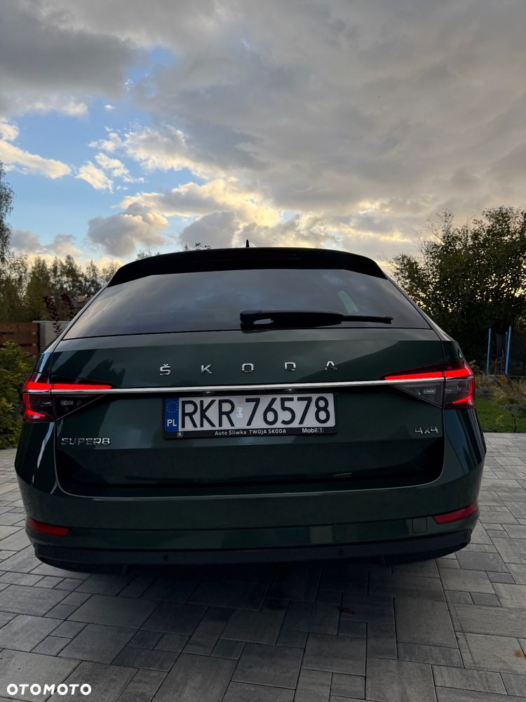 Skoda Superb 2.0 TDI SCR 4x4 Style DSG - 15