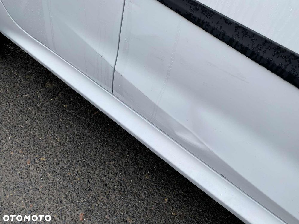 Toyota Yaris 116 1.5 VVT-i Business Edition - 29