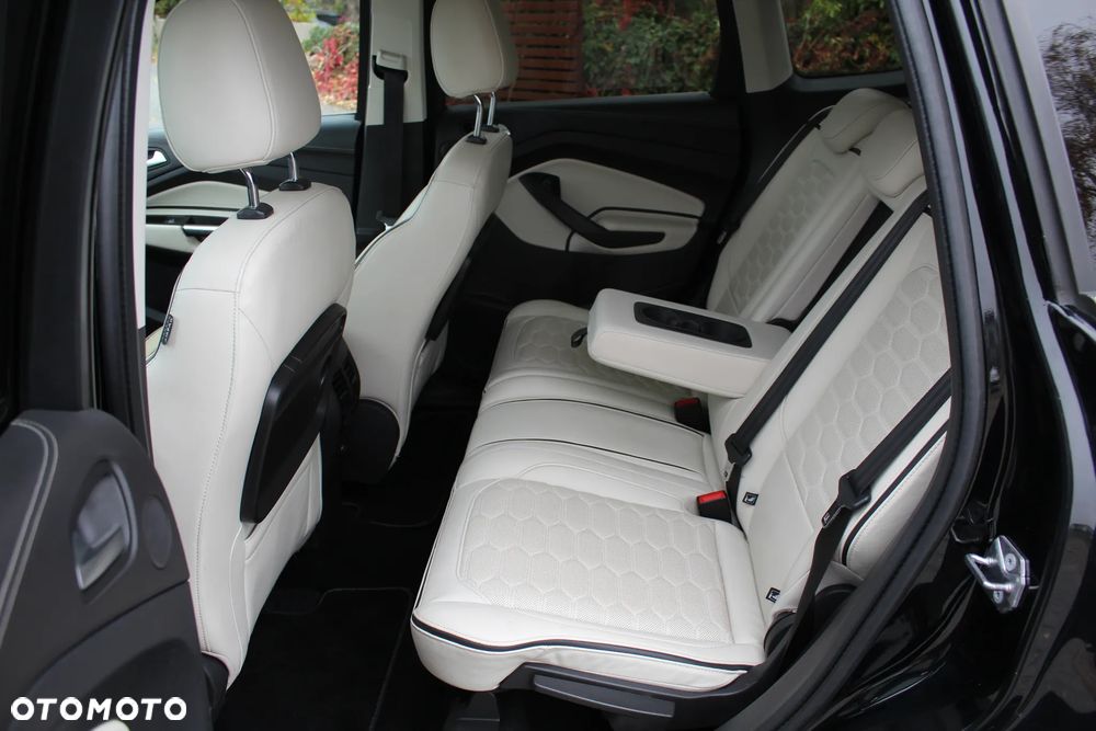 Ford Kuga 2.0 TDCi 4x4 Vignale - 19