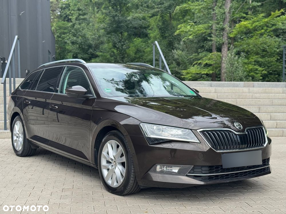 Skoda Superb 2.0 TDI Ambition DSG7 - 2