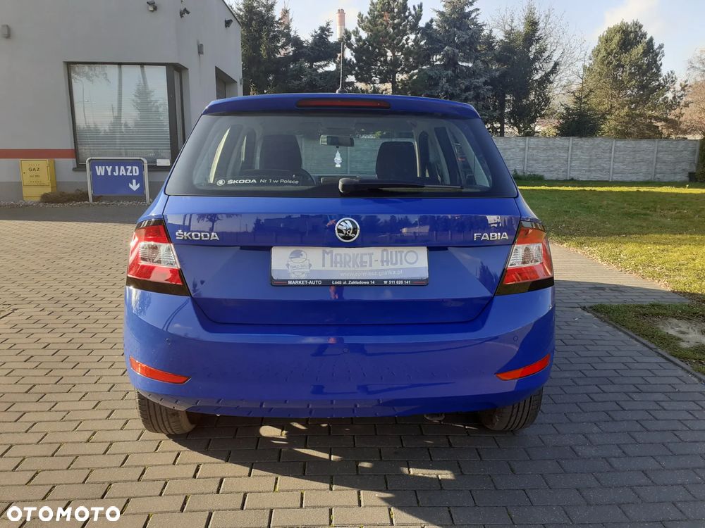 Skoda Fabia 1.0 Ambition - 4
