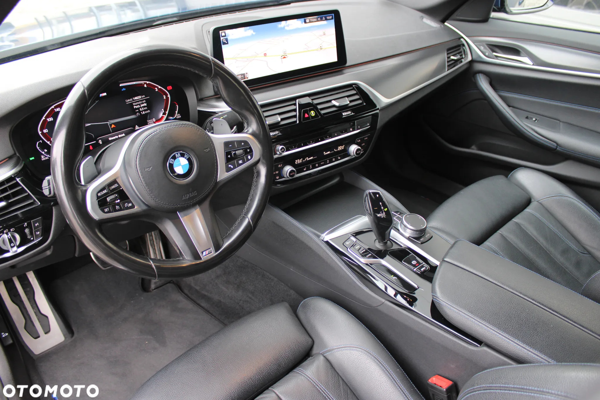 BMW Seria 5 520d xDrive M Sport sport - 12