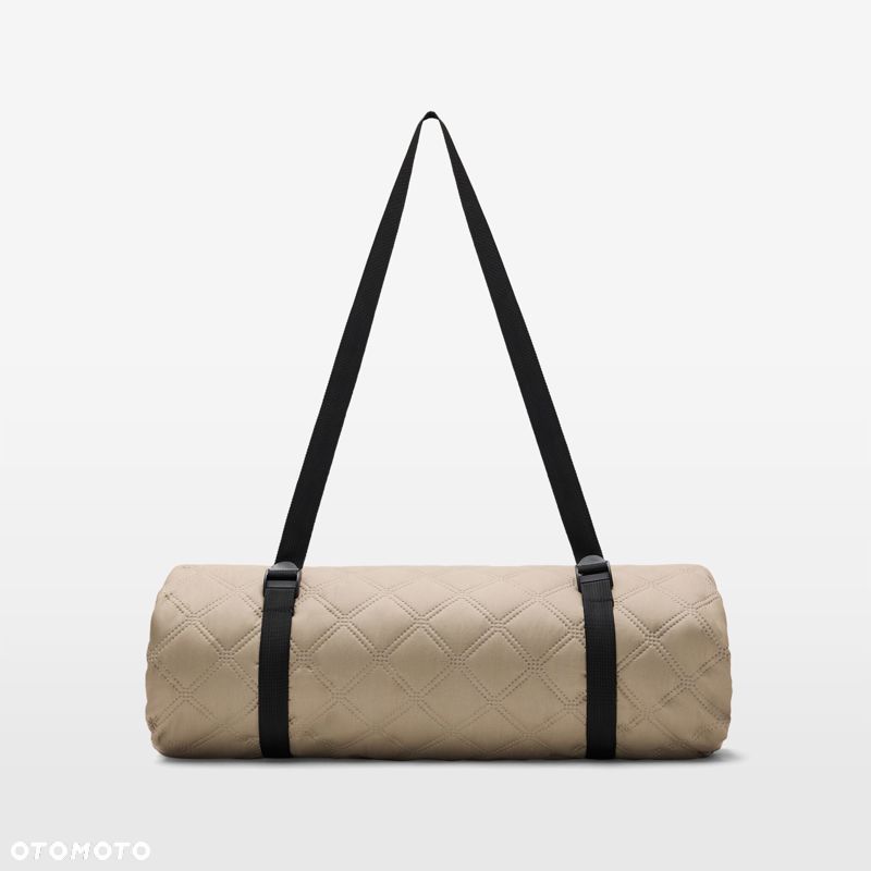 VOLVO koc plenerowy - 4