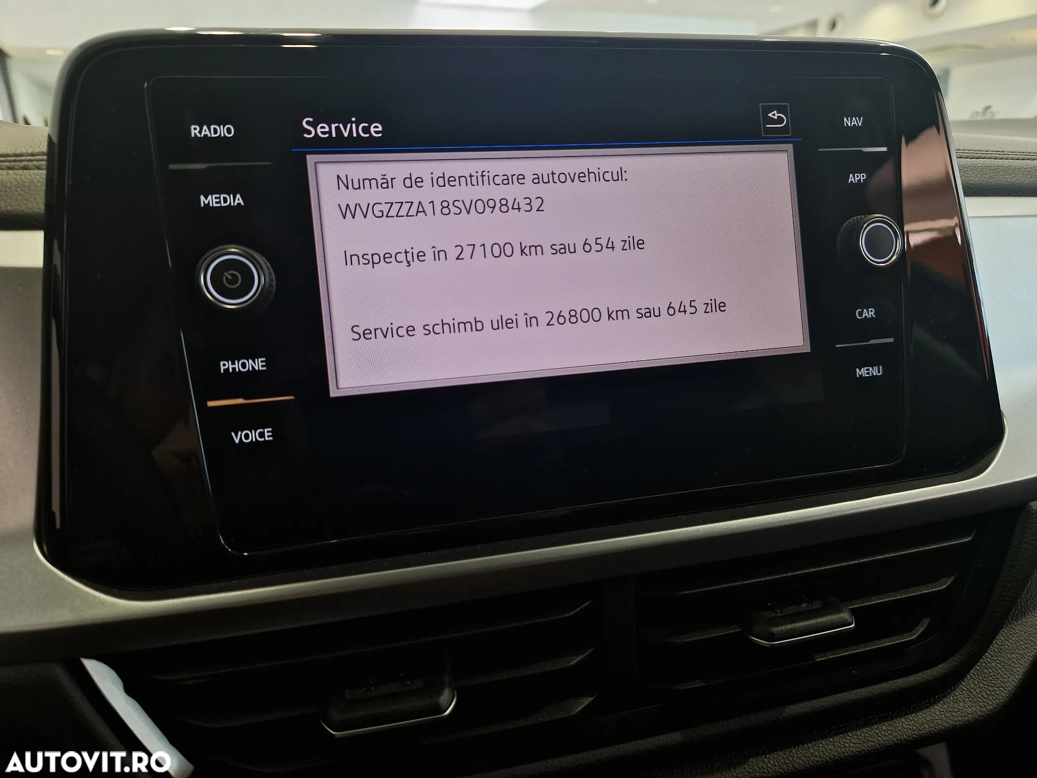 Volkswagen T-ROC 1.5 TSI DSG Advanced - 25