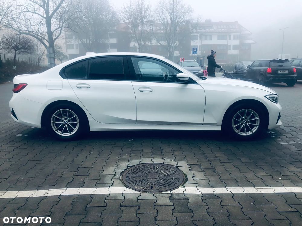 BMW Seria 3 318d Business Edition - 9