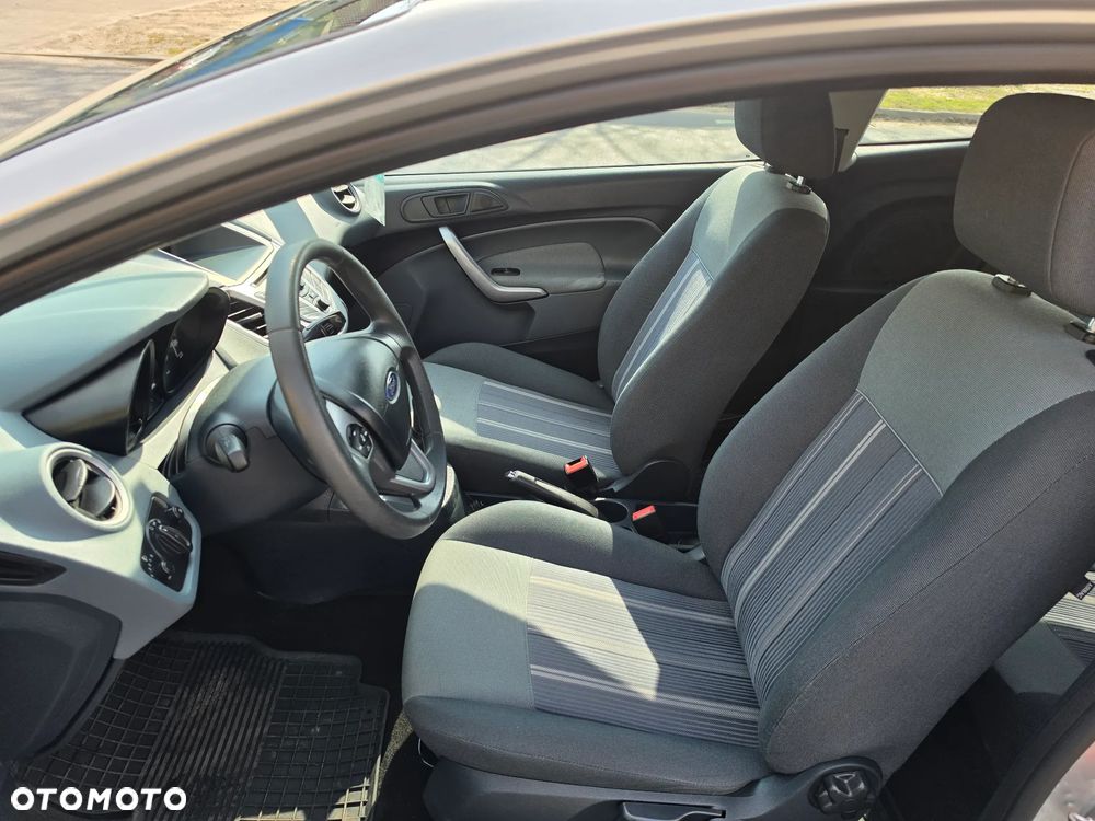 Ford Fiesta - 18