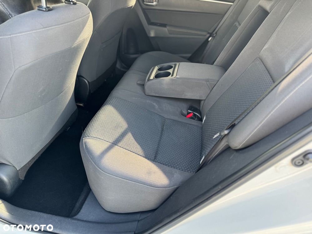 Toyota Corolla 1.4 D-4D Comfort - 19