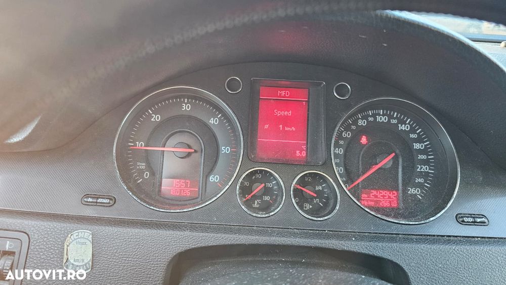 Volkswagen Passat 1.9TDI Comfortline - 14