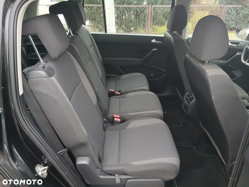 Volkswagen Touran 1.6 TDI BMT Comfortline - 26