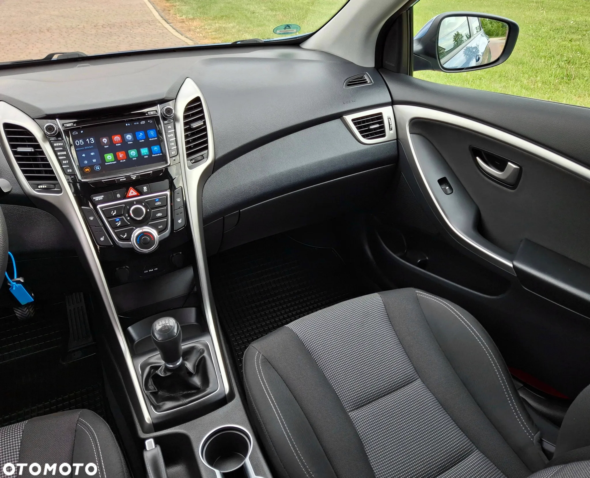 Hyundai i30 1.6 CRDi BlueDrive Premium - 31