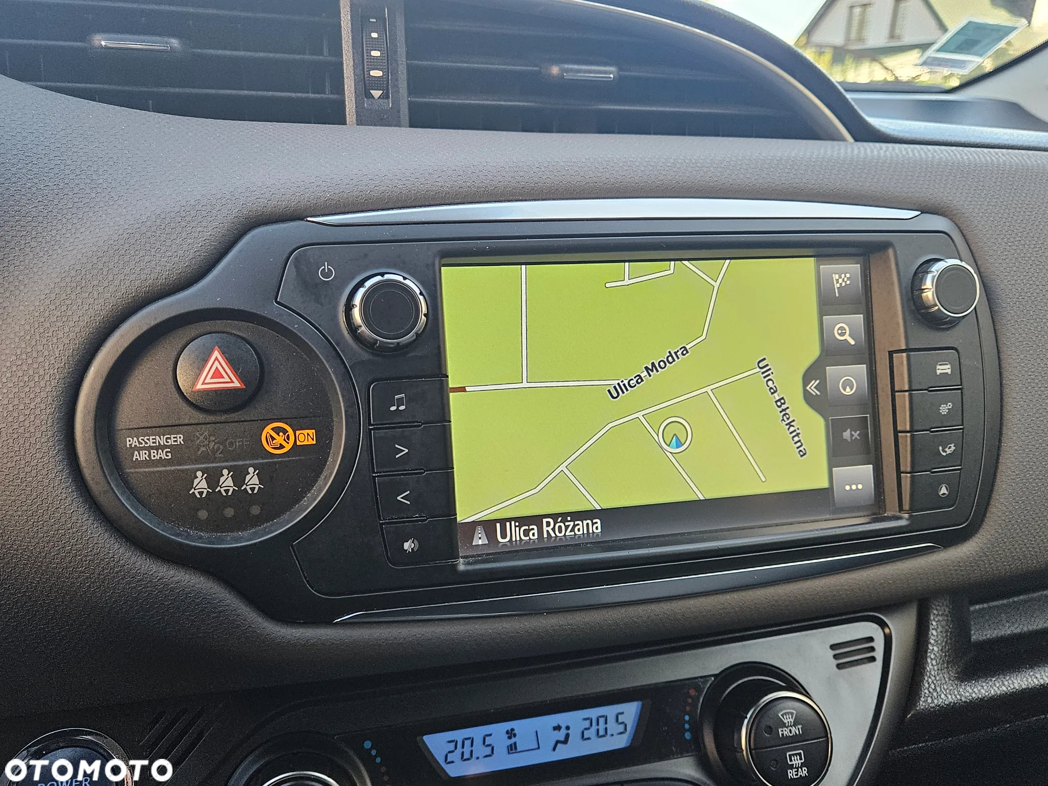 Toyota Yaris Hybrid 1.5 VVT-i Comfort - 14