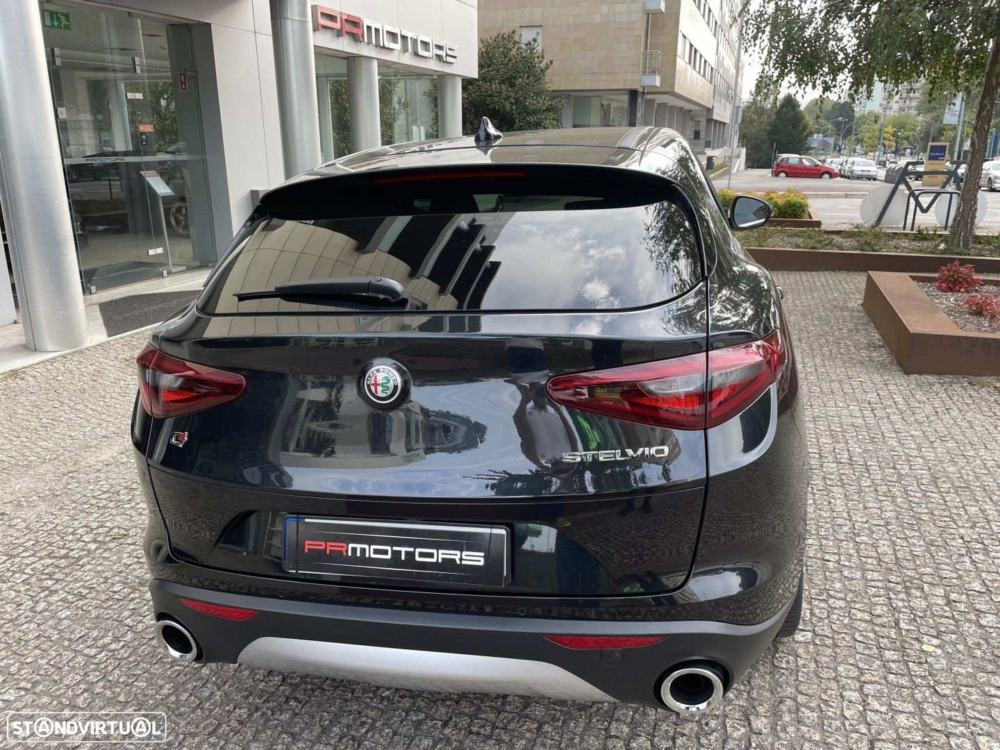 Alfa Romeo Stelvio 2.0 Turbo 16V AT8-Q4 First Edition - 6