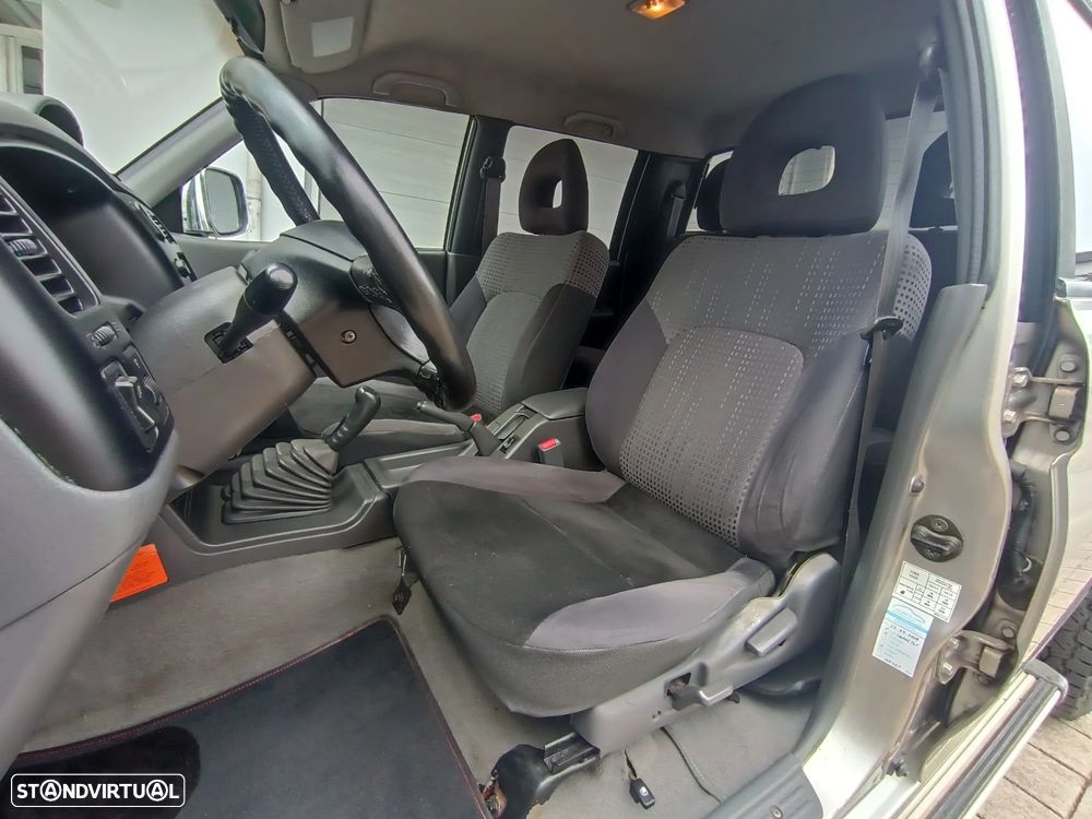 Mitsubishi L200 2.5 TD Strakar Sport HT - 17