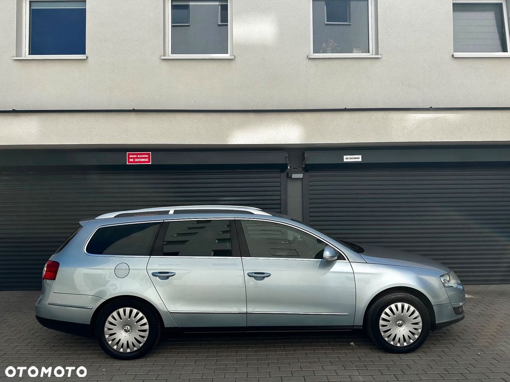 Volkswagen Passat - 2