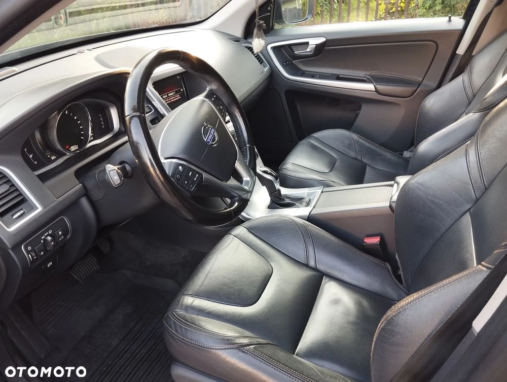 Volvo XC 60 T5 Drive-E Summum - 10