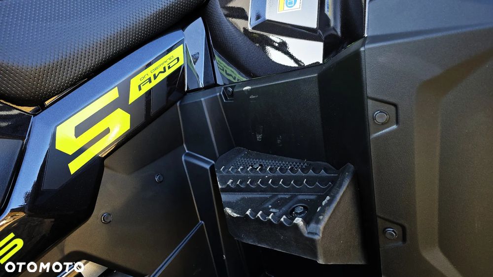 Polaris Sportsman - 10