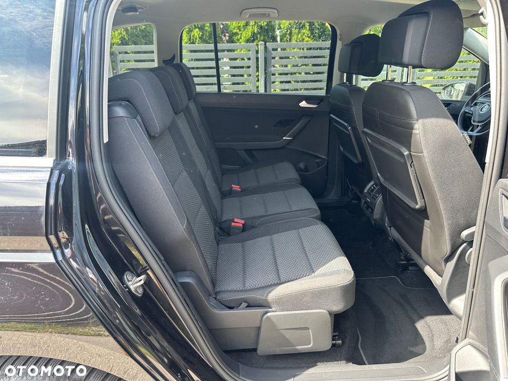 Volkswagen Touran 1.5 TSI EVO Comfortline - 23