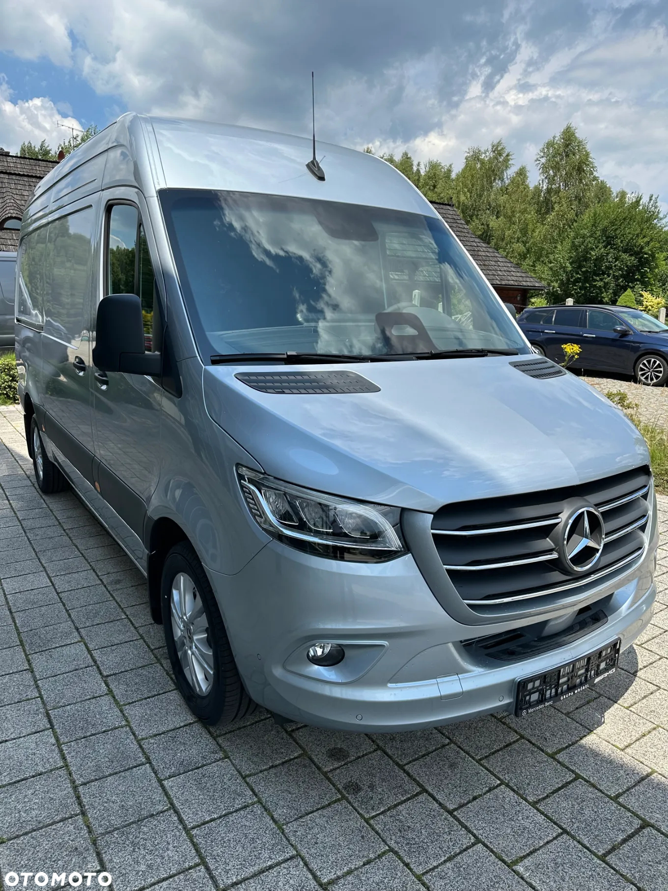 Mercedes-Benz Sprinter - 4