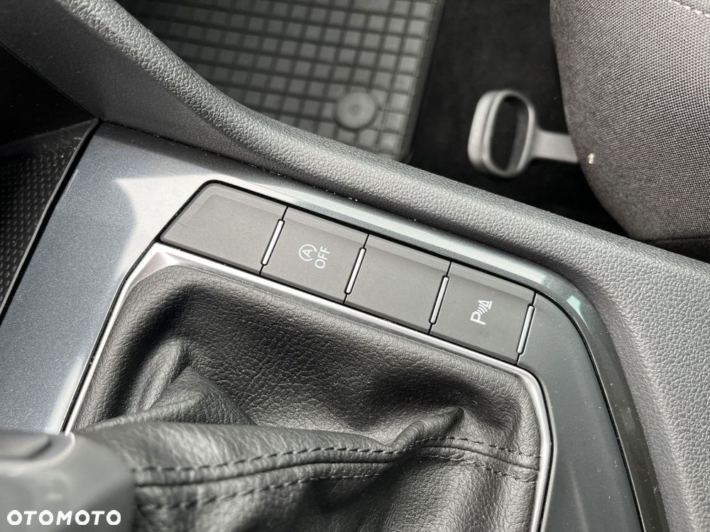 Volkswagen Tiguan - 26