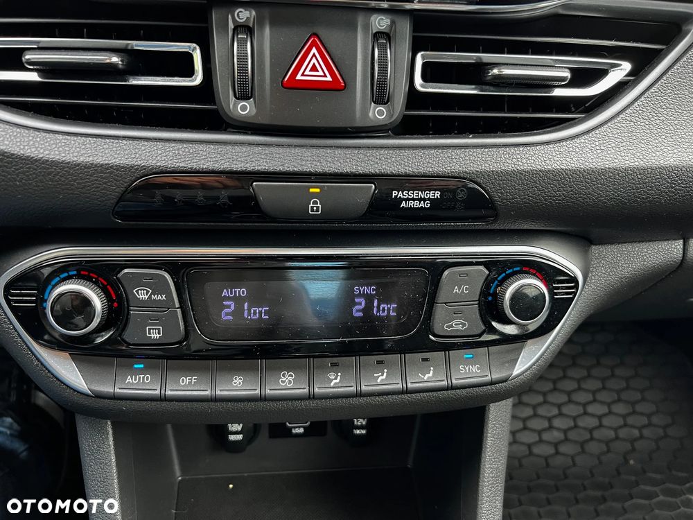 Hyundai i30 1.0 T-GDI Comfort DCT - 17