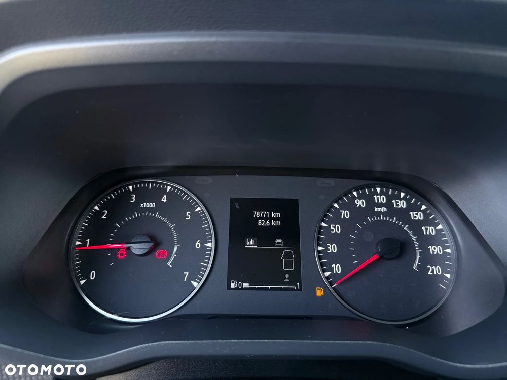 Renault Trafic L1H1 Furgon Blaszak Lift Nowy Model Salon PL - 14