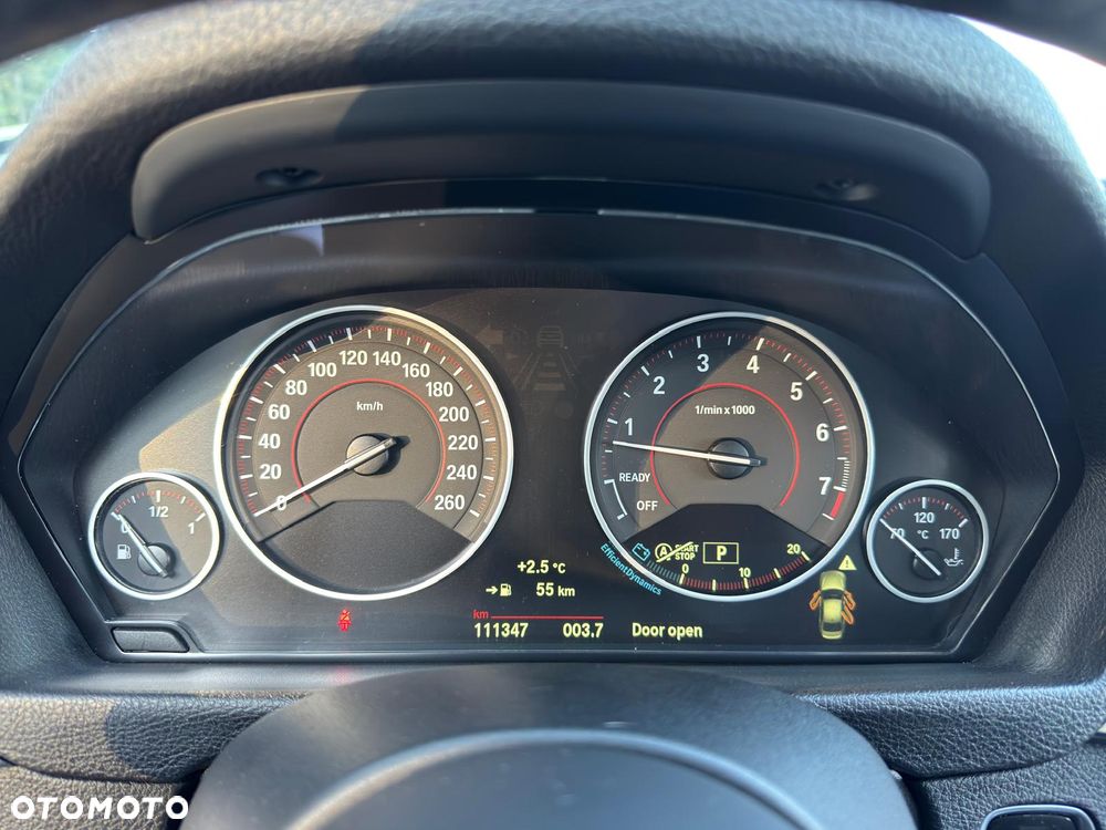 BMW Seria 3 330i GPF xDrive M Sport - 30