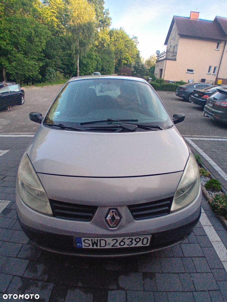 Renault Scenic - 5