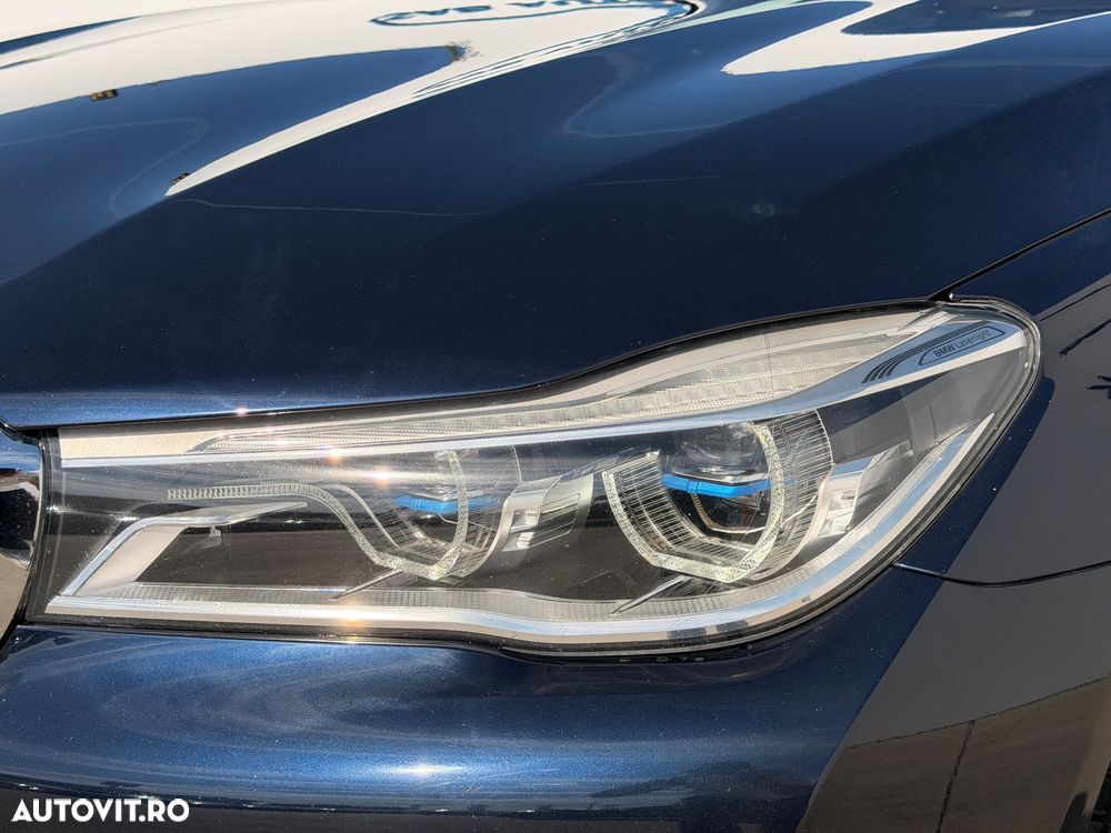 BMW Seria 7 750Ld xDrive - 34