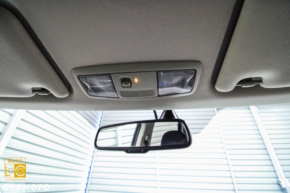 Mitsubishi Outlander 2.0 Instyle Navi 4WD CVT - 34