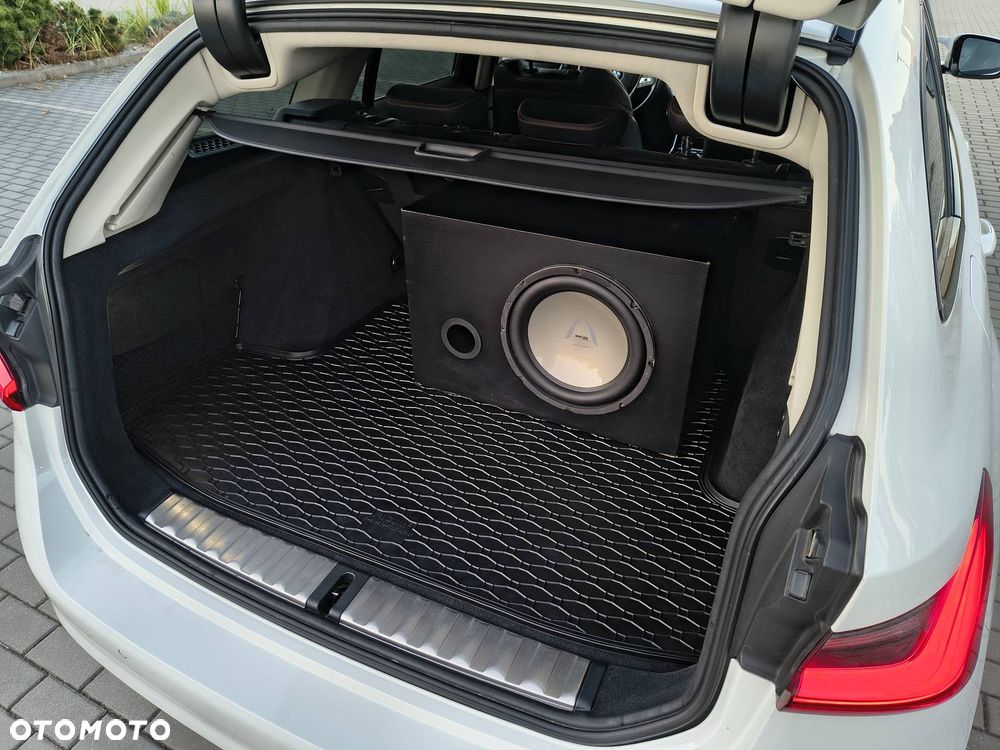 BMW Seria 3 - 19
