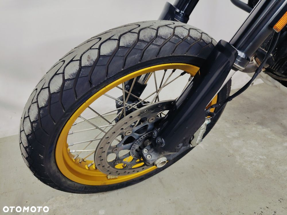 Ducati Scrambler - 22