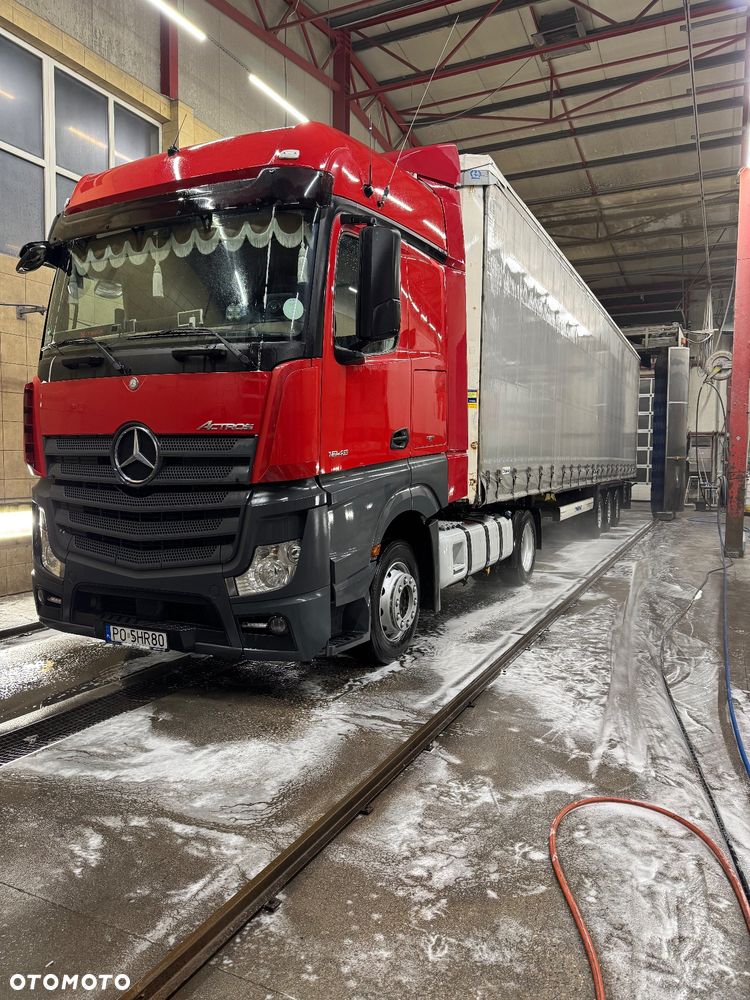 Mercedes-Benz ACTROS - 9