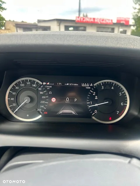 Land Rover Discovery Sport - 18