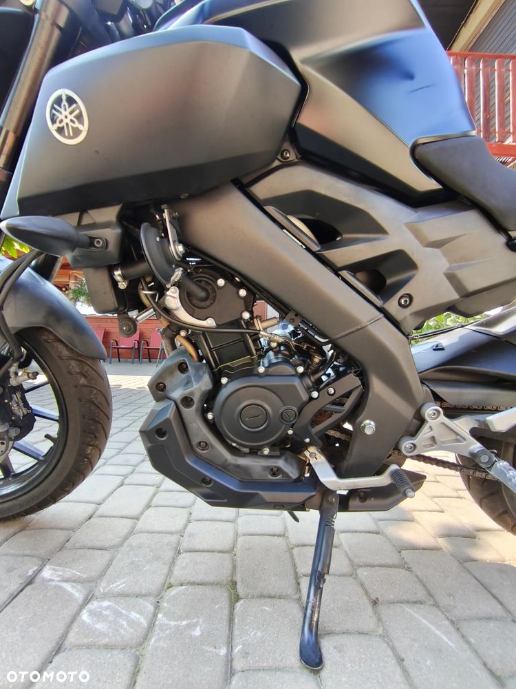 Yamaha MT - 7